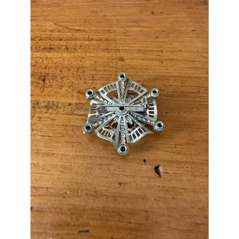 Vintage Rhinestone Snowflake Brooch Silver Tone Clear Smoky Crystal Pin
